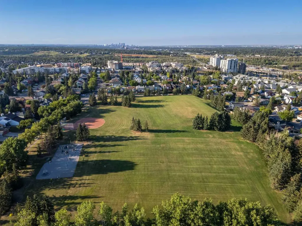 1208 Millrise Point SW Calgary AB T2Y 3W4