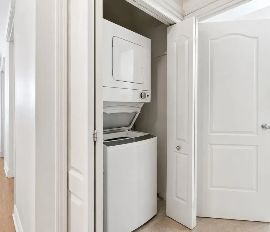 333 Riverfront Avenue SE Calgary AB T2G 5R1