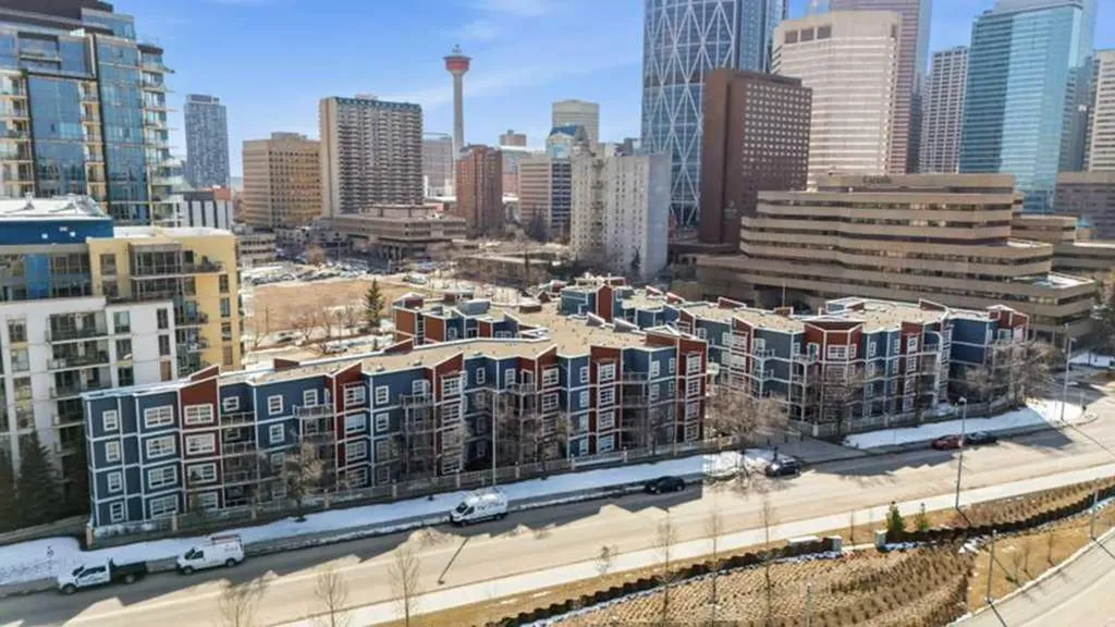333 Riverfront Avenue SE Calgary AB T2G 5R1