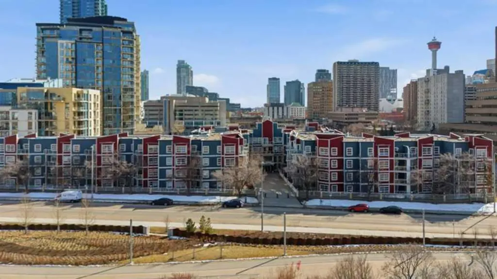 333 Riverfront Avenue SE Calgary AB T2G 5R1