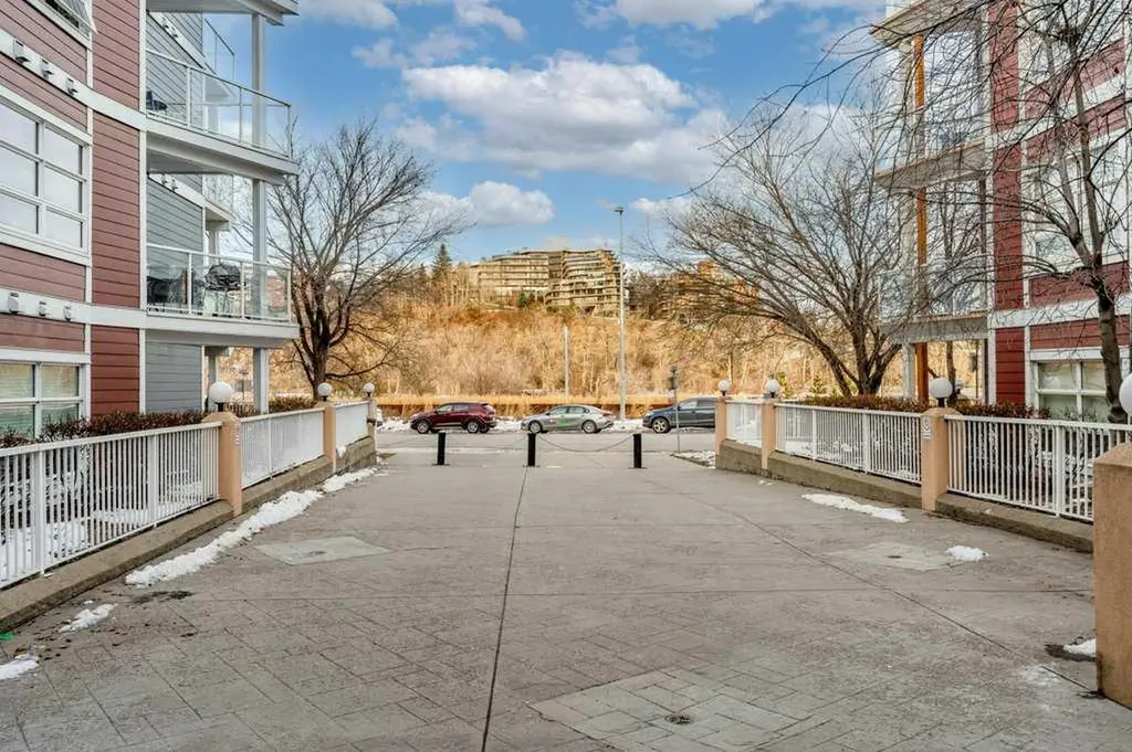 333 Riverfront Avenue SE Calgary AB T2G 5R1