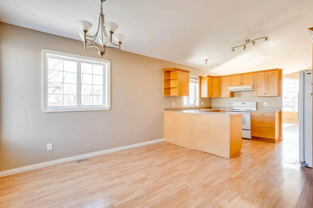102 Lanauze Street Fort Mcmurray AB T9K 2S3
