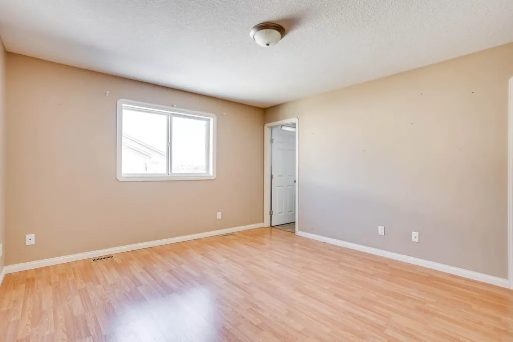 102 Lanauze Street Fort Mcmurray AB T9K 2S3