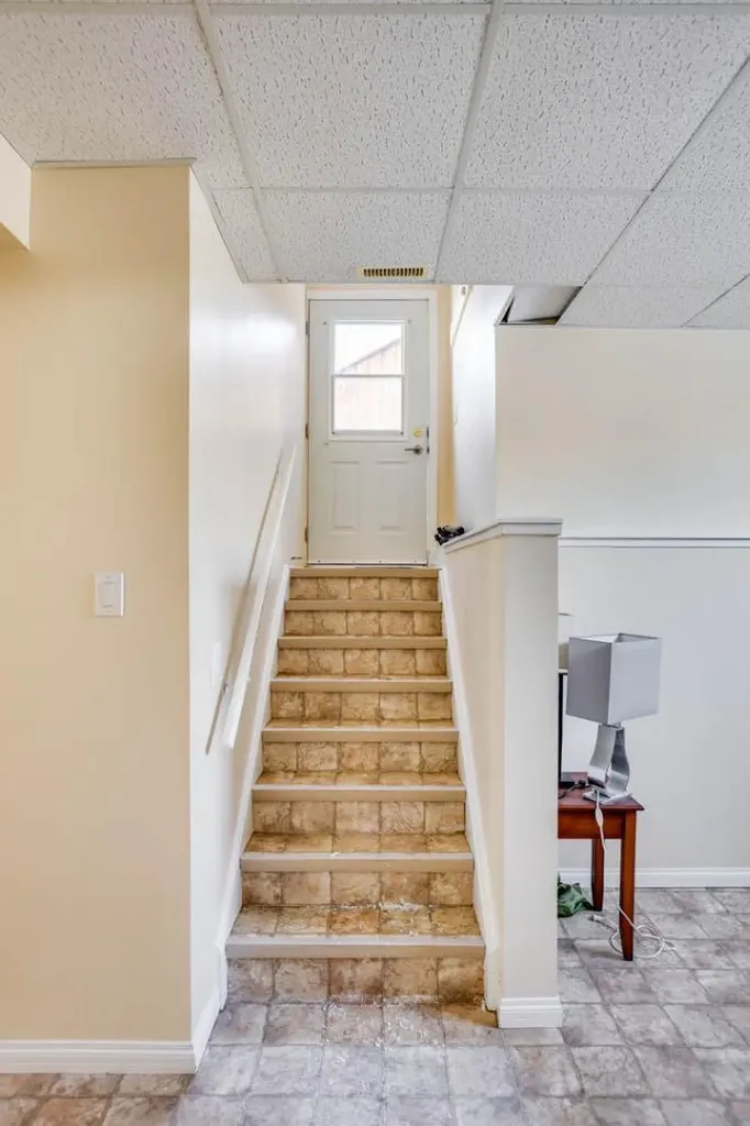 102 Lanauze Street Fort Mcmurray AB T9K 2S3