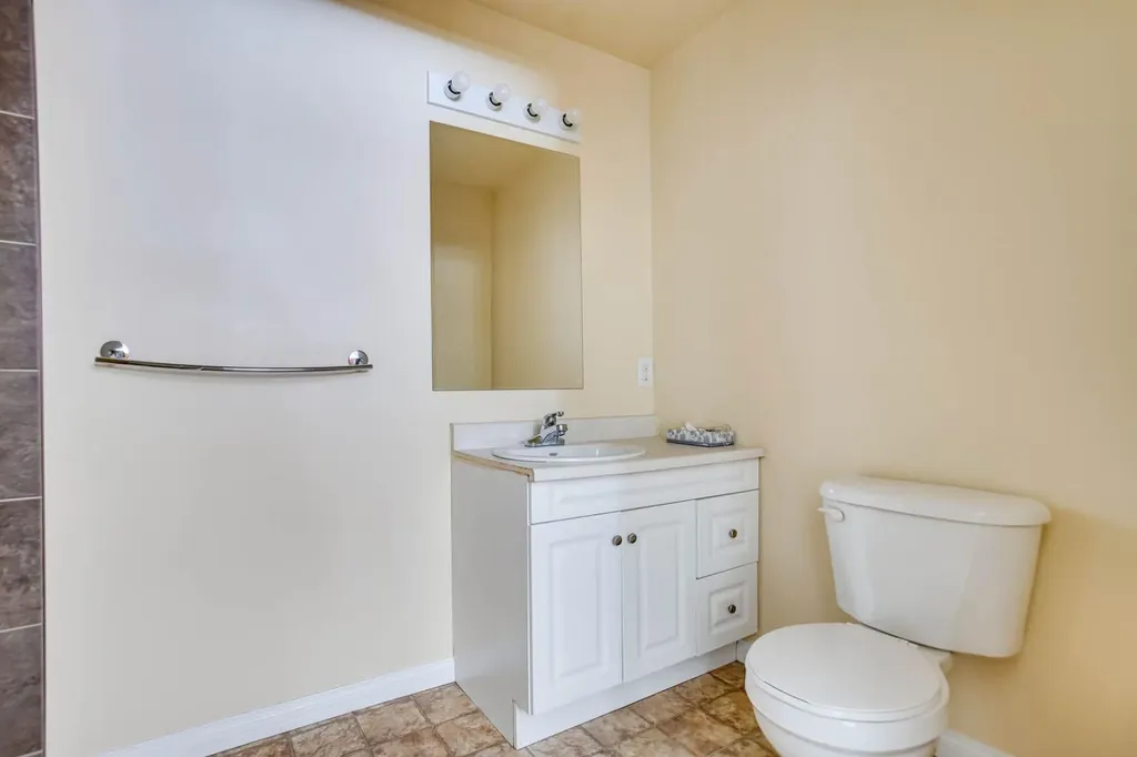 102 Lanauze Street Fort Mcmurray AB T9K 2S3