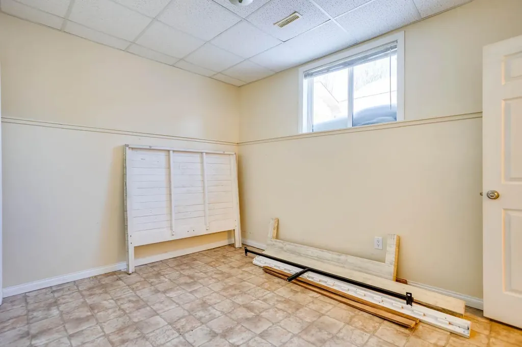102 Lanauze Street Fort Mcmurray AB T9K 2S3