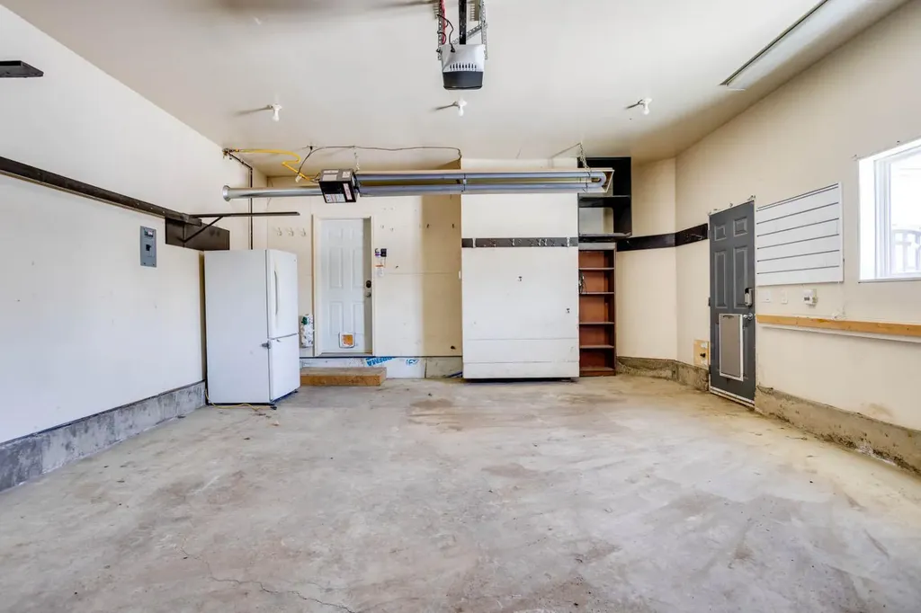 102 Lanauze Street Fort Mcmurray AB T9K 2S3