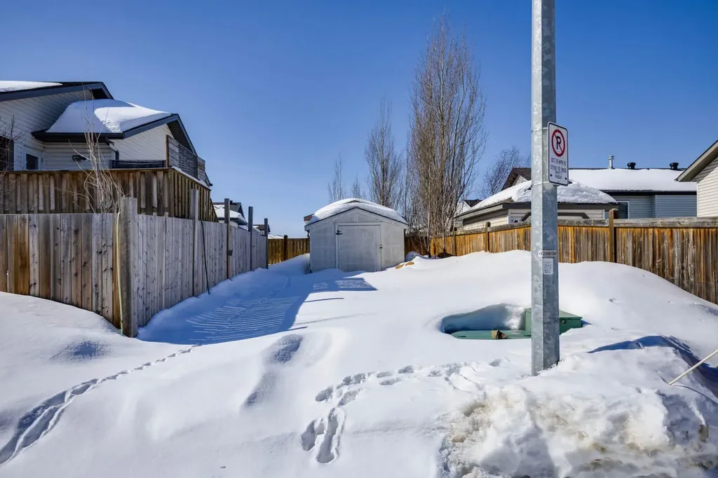 102 Lanauze Street Fort Mcmurray AB T9K 2S3