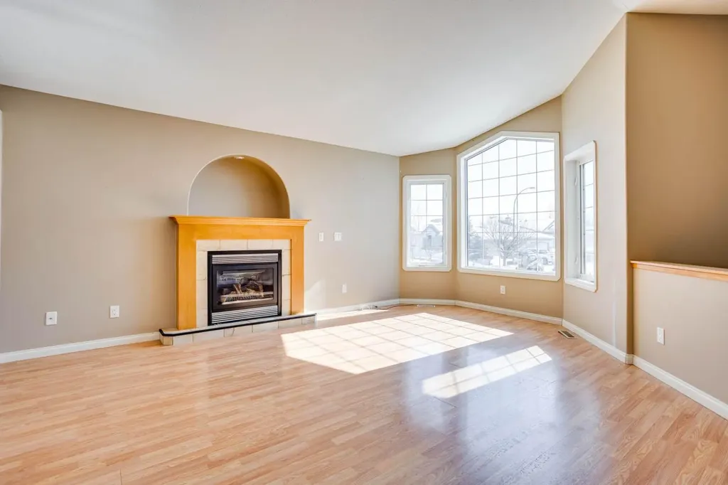 102 Lanauze Street Fort Mcmurray AB T9K 2S3