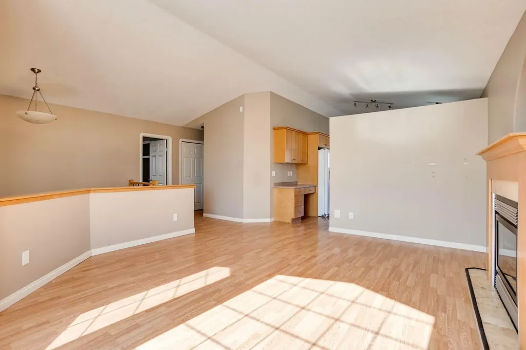 102 Lanauze Street Fort Mcmurray AB T9K 2S3