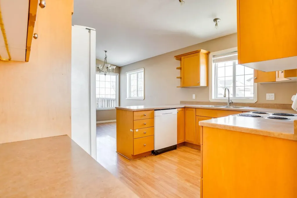 102 Lanauze Street Fort Mcmurray AB T9K 2S3