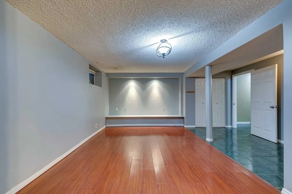 100 Allandale Close SE Calgary AB T2H 1V9