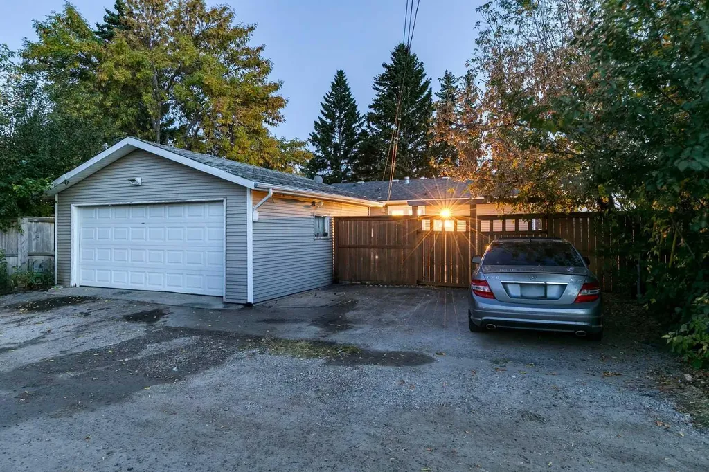 100 Allandale Close SE Calgary AB T2H 1V9