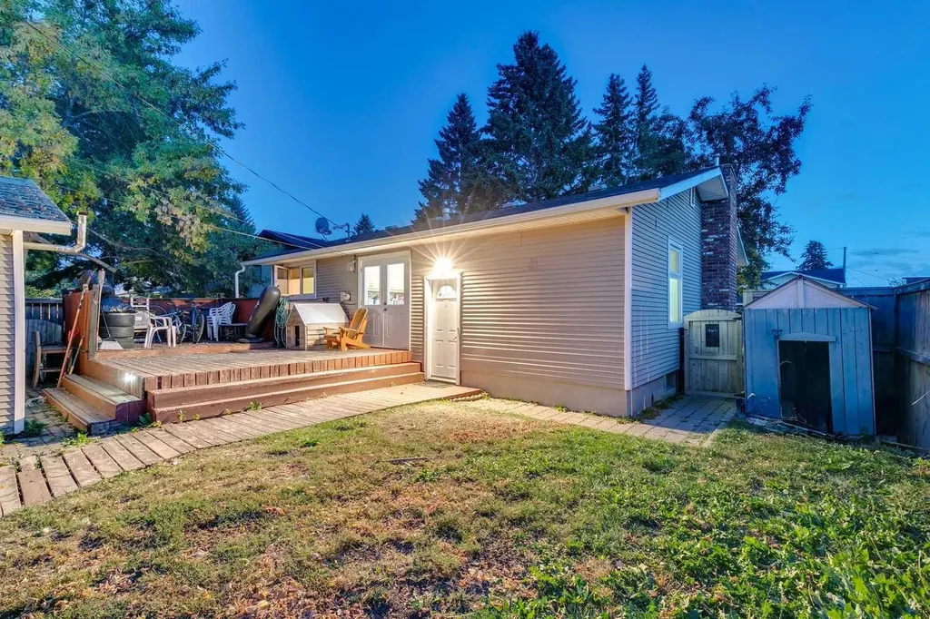 100 Allandale Close SE Calgary AB T2H 1V9