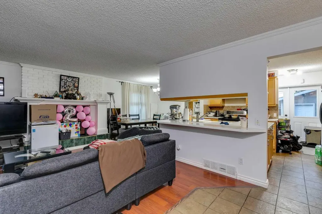 100 Allandale Close SE Calgary AB T2H 1V9