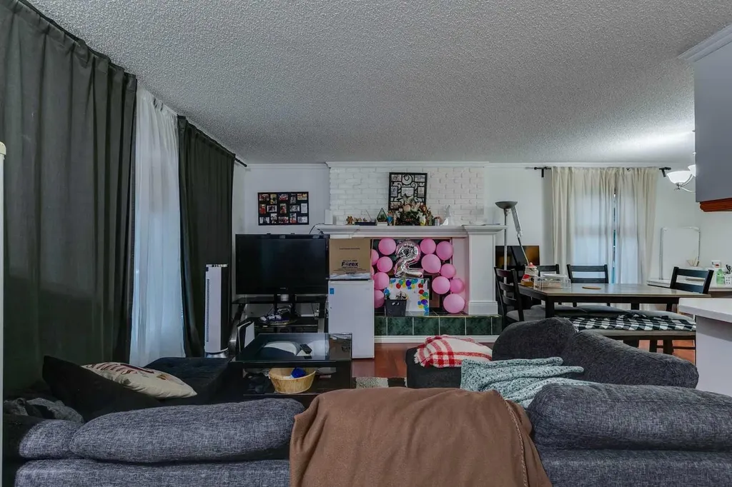 100 Allandale Close SE Calgary AB T2H 1V9