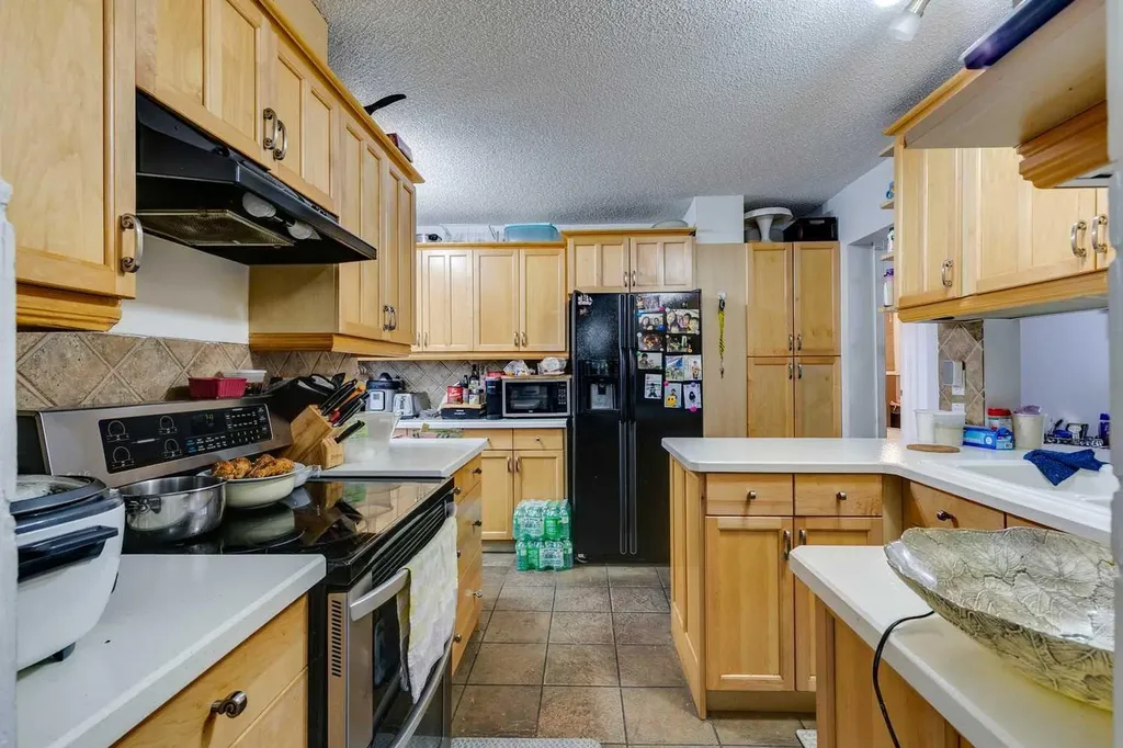 100 Allandale Close SE Calgary AB T2H 1V9