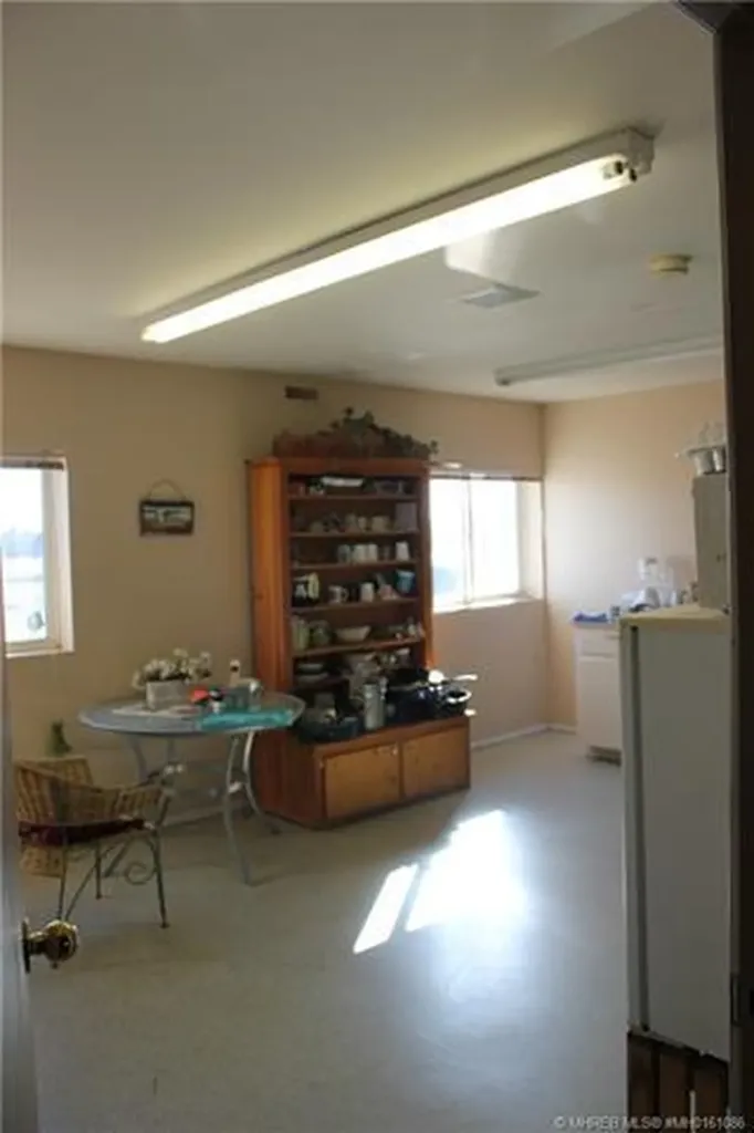 1108, 1109 & 1144 7 Street SW Medicine Hat AB T1A 8N2
