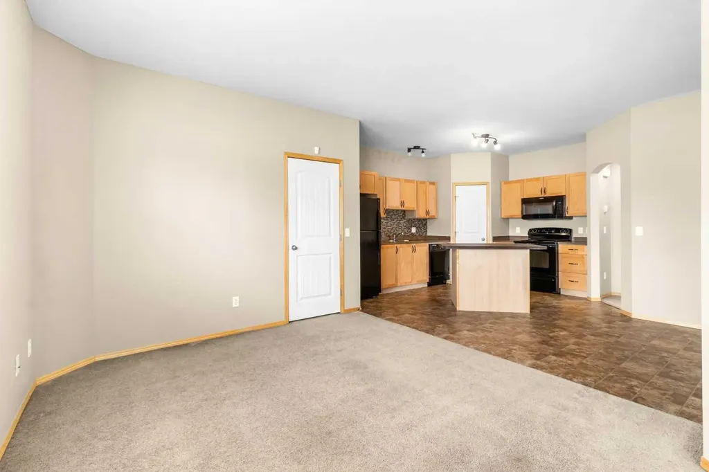 31 Jamieson Avenue Red Deer AB T4P 0H8