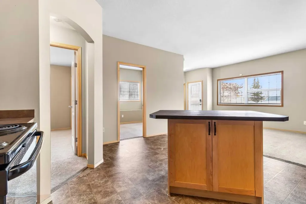 31 Jamieson Avenue Red Deer AB T4P 0H8