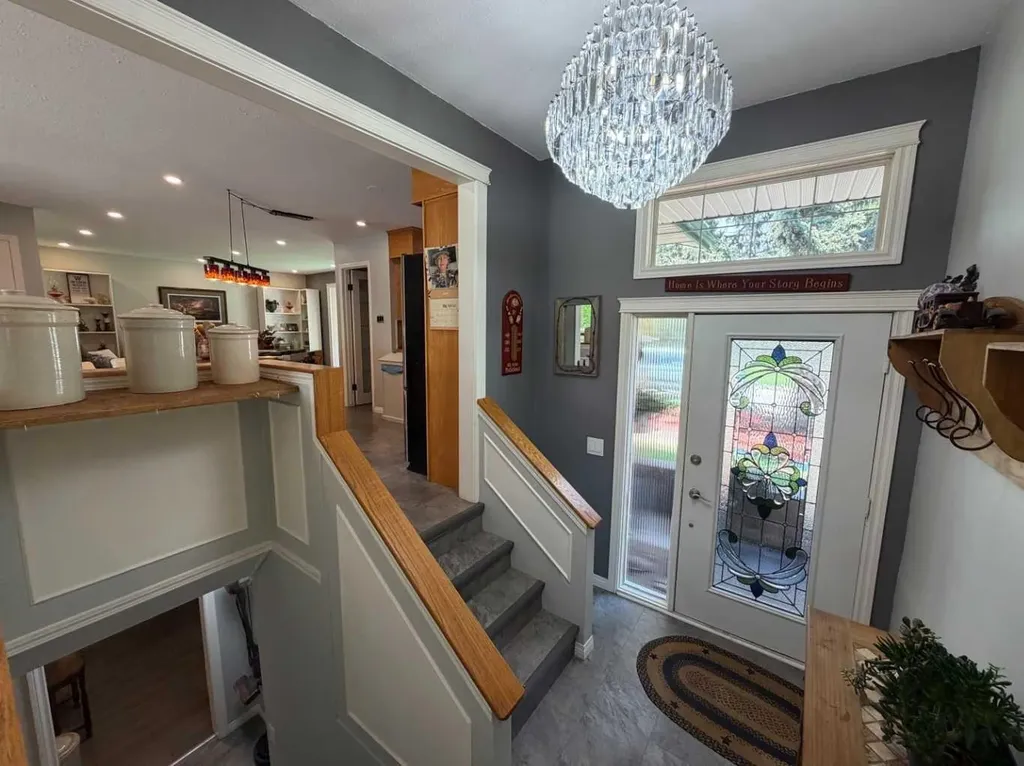 203 2 Street NE Sundre AB T0M 1X0