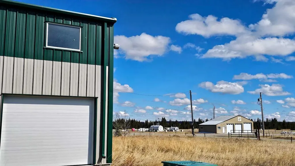 32463 Range Road 55 Rural Mountain View County AB T0M 1X0