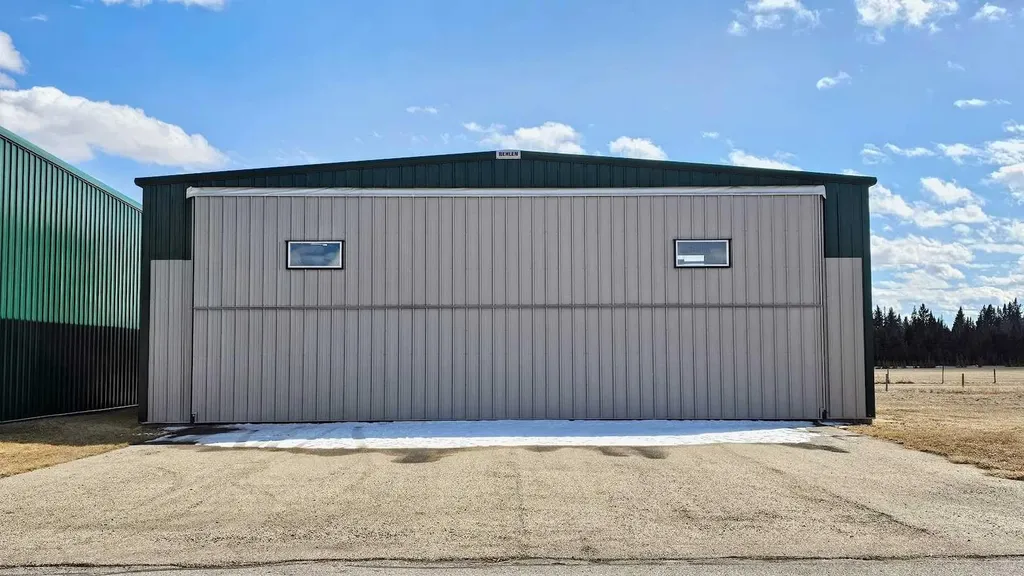 32463 Range Road 55 Rural Mountain View County AB T0M 1X0