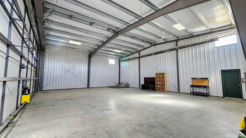 32463 Range Road 55 Rural Mountain View County AB T0M 1X0