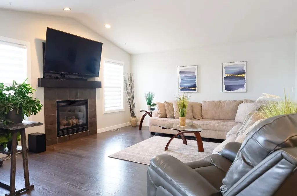 12601 106 Street N Grande Prairie AB T8V 2M3