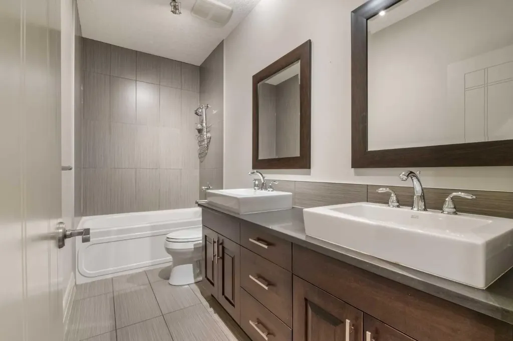 627 27 Avenue NE Calgary AB T2E 2A7