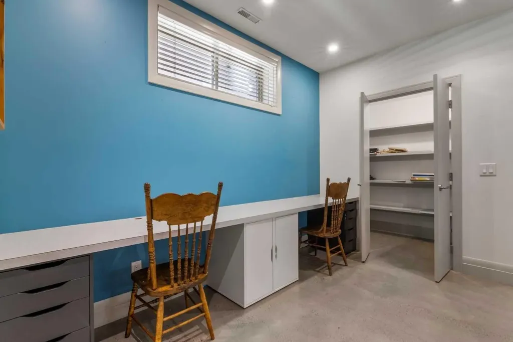 627 27 Avenue NE Calgary AB T2E 2A7
