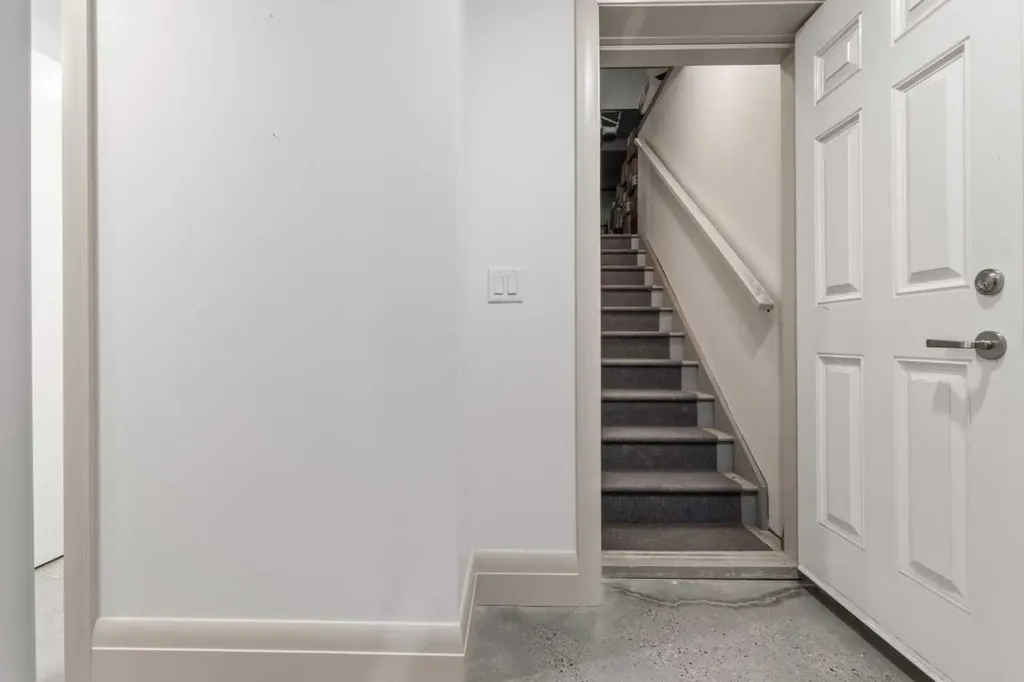 627 27 Avenue NE Calgary AB T2E 2A7