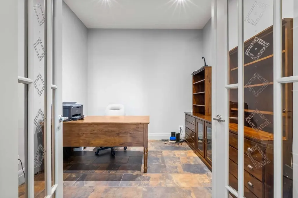 627 27 Avenue NE Calgary AB T2E 2A7