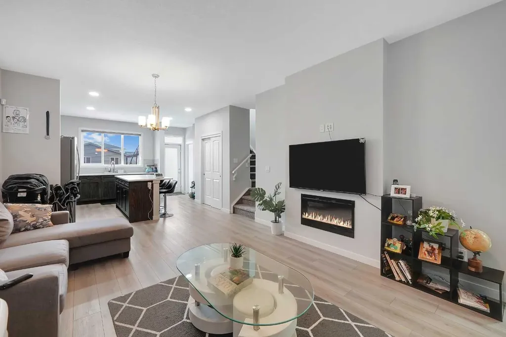 32 Seton Row SE Calgary AB T3M 3L7