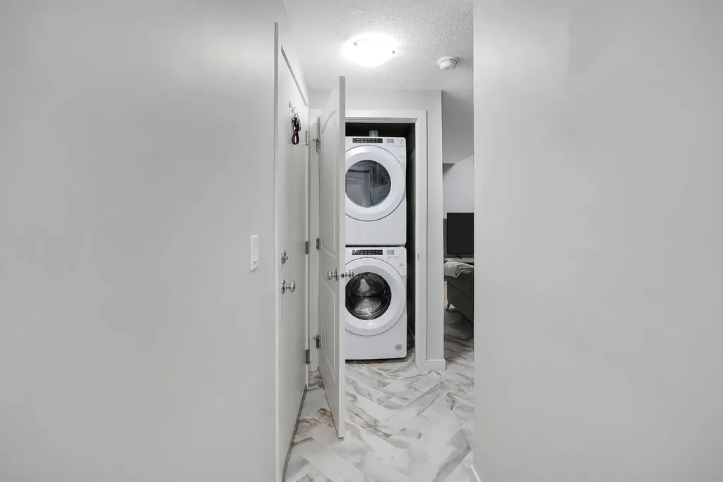 32 Seton Row SE Calgary AB T3M 3L7