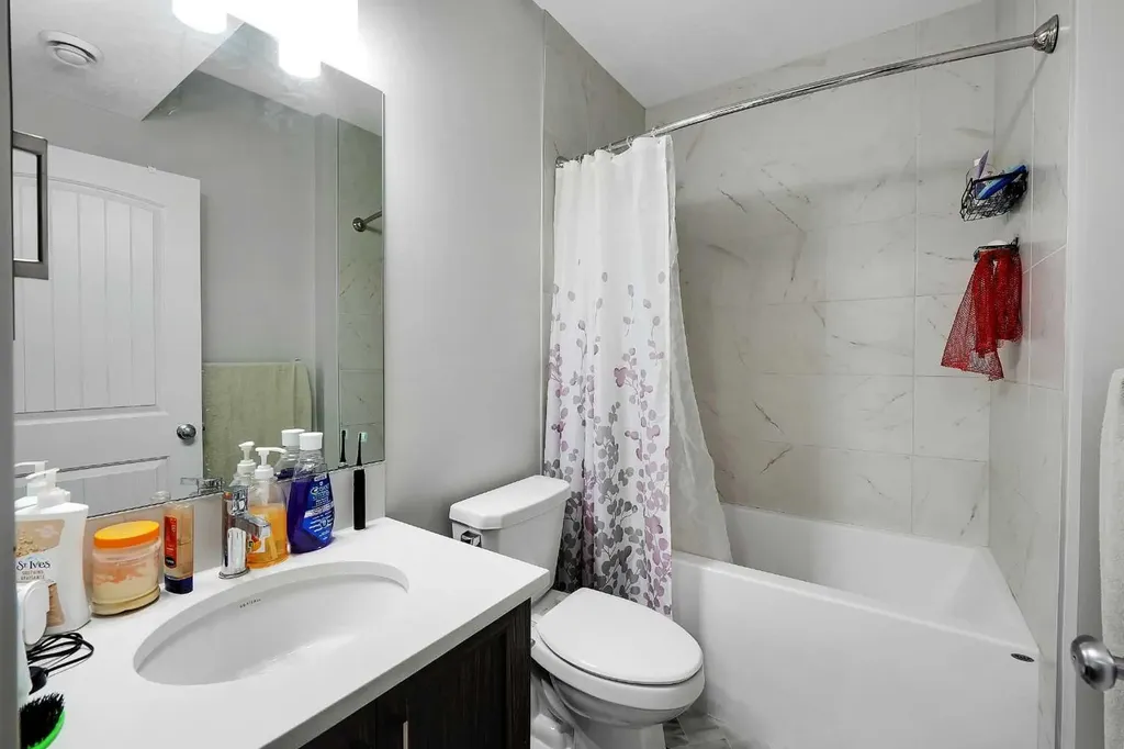 32 Seton Row SE Calgary AB T3M 3L7