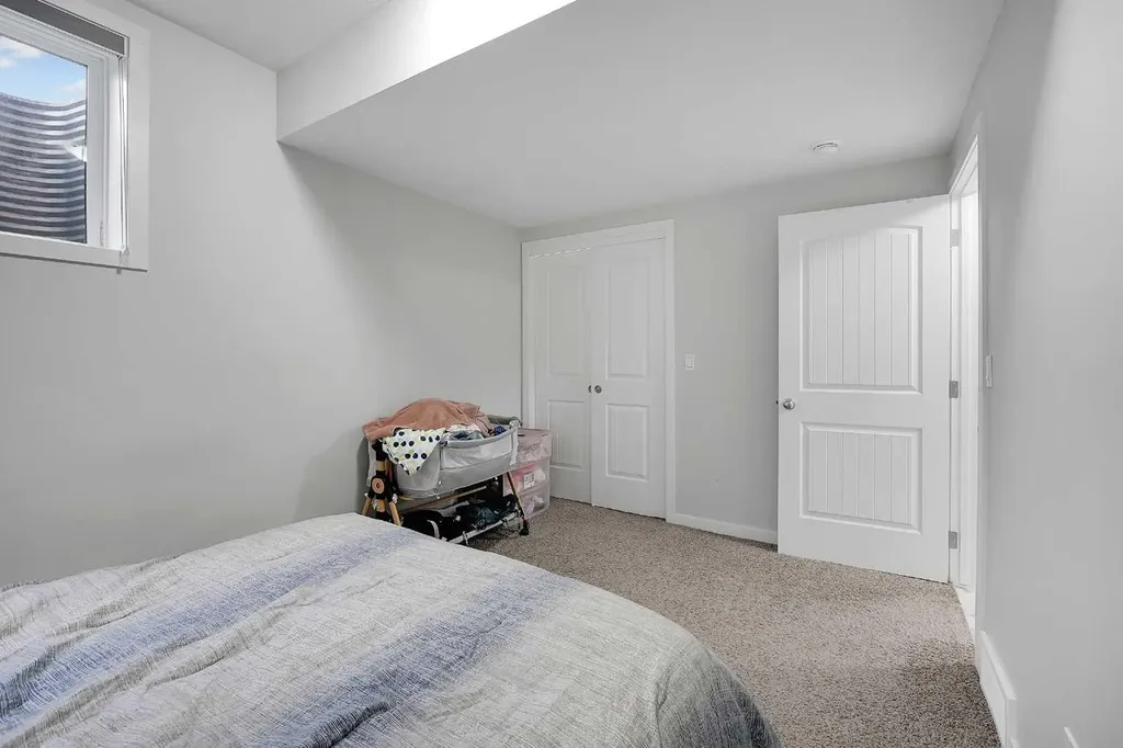 32 Seton Row SE Calgary AB T3M 3L7