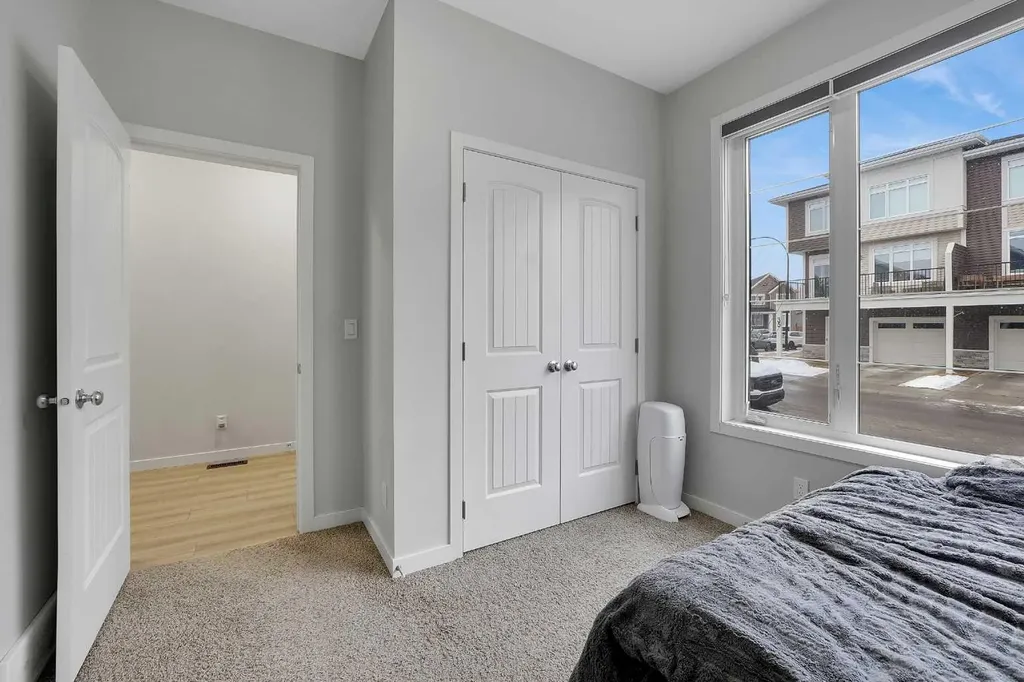 32 Seton Row SE Calgary AB T3M 3L7