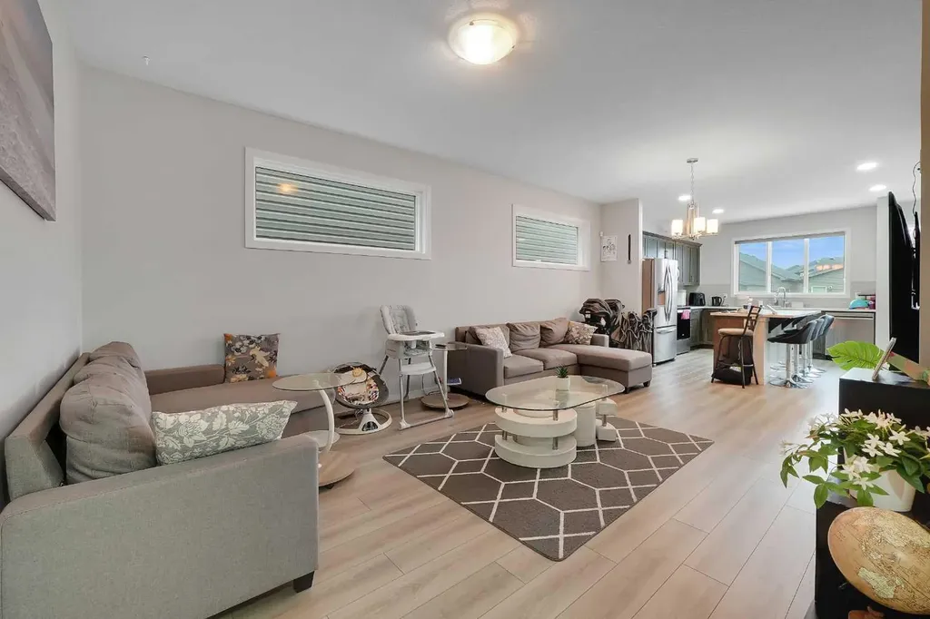 32 Seton Row SE Calgary AB T3M 3L7