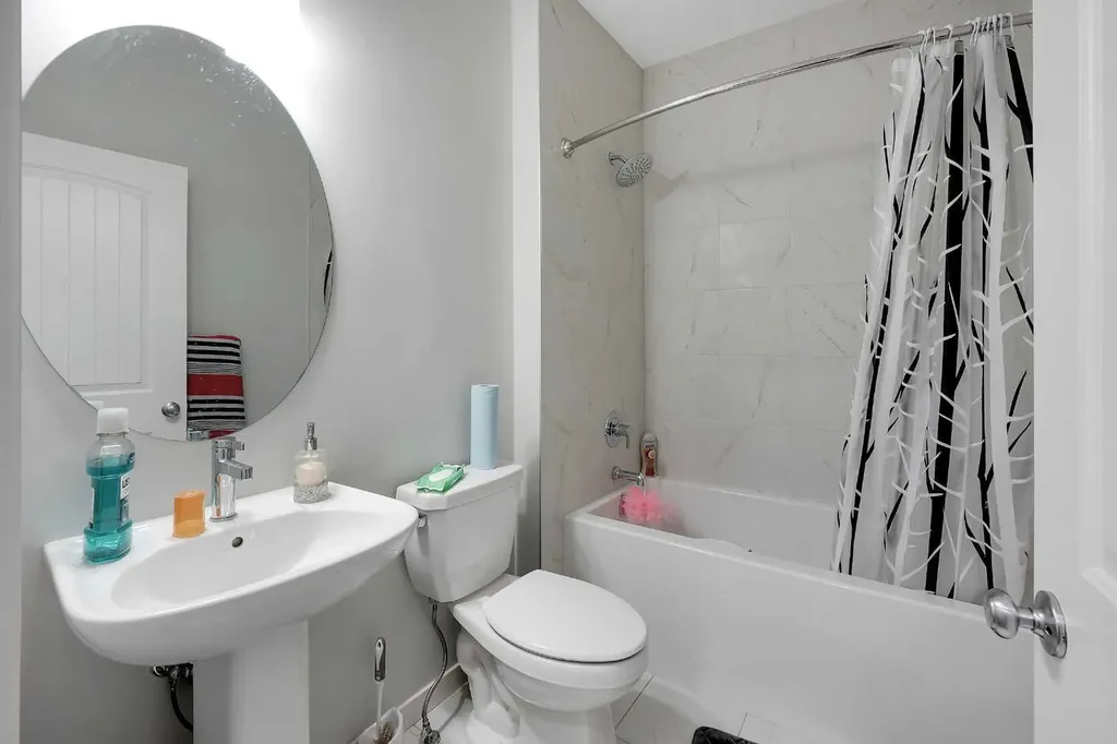 32 Seton Row SE Calgary AB T3M 3L7