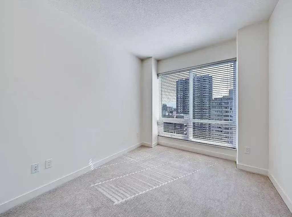 930 6 Avenue SW Calgary AB T2P 1J3