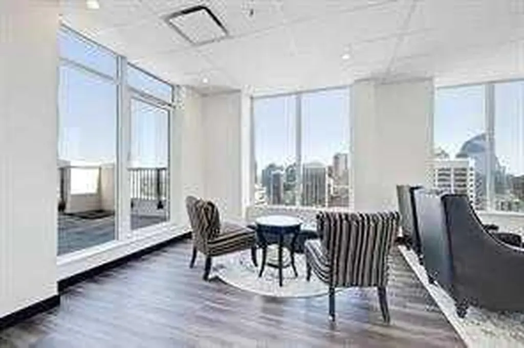 930 6 Avenue SW Calgary AB T2P 1J3