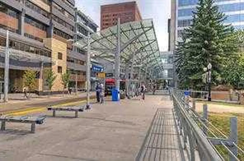 930 6 Avenue SW Calgary AB T2P 1J3