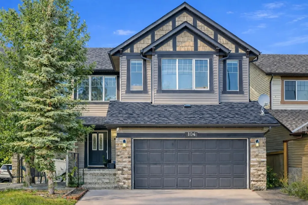 104 Panamount Terrace NW Calgary AB T3K 0H8