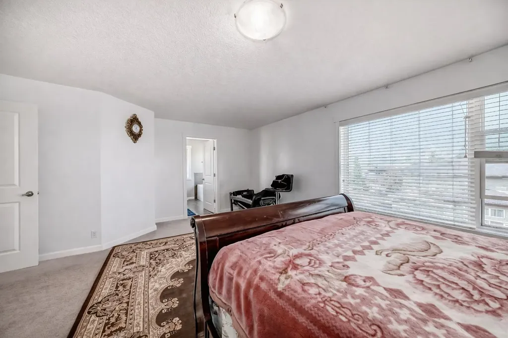 104 Panamount Terrace NW Calgary AB T3K 0H8