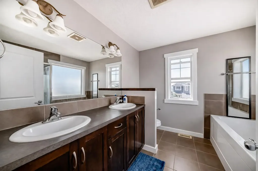 104 Panamount Terrace NW Calgary AB T3K 0H8