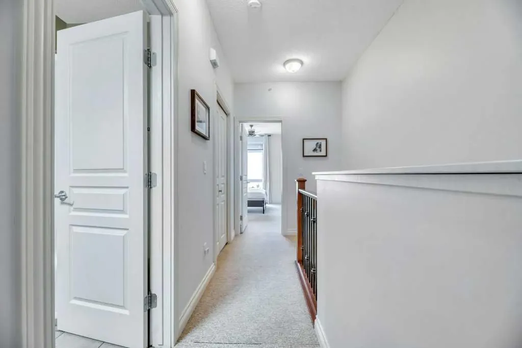 148 Rockyledge View NW Calgary AB T3G 5Y4