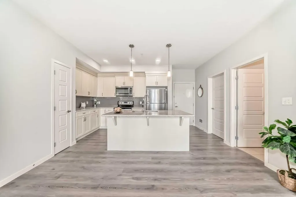 20 Seton Park Calgary AB T3M 2G2