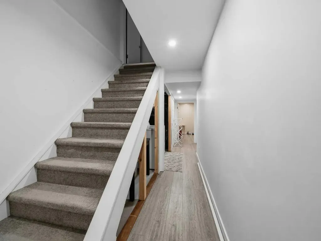 101 Everstone Place SW Calgary AB T2Y 4H7