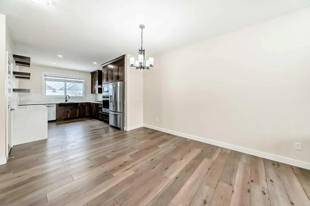 538 Sage Hill Road NW Calgary AB T3R 1Y2